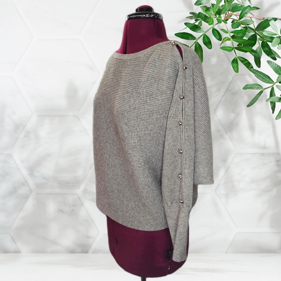 Jennifer Lopez Scoop Neck Heather Gray Peekaboo Button-Detail Ribbed Sweater XL - Picture 4 of 12